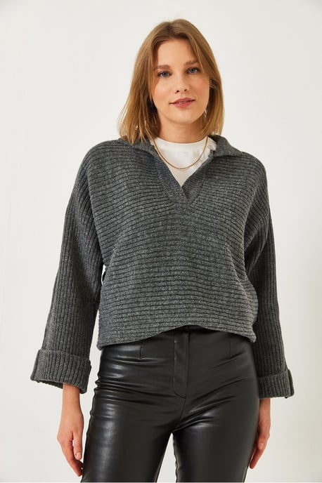 Geribde Polo Kraag Crop Trui - Image 3