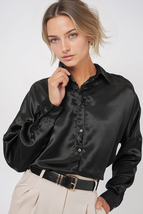 Oversized Satijnen Knoopshirt - Image 2