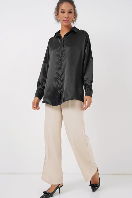 Oversized Satijnen Knoopshirt - Image 4