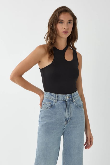 Asymmetrische Kraag Crop Top - Image 5