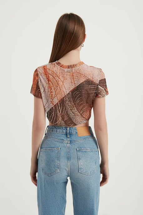 Abstract Tüllen Crop Top - Image 4