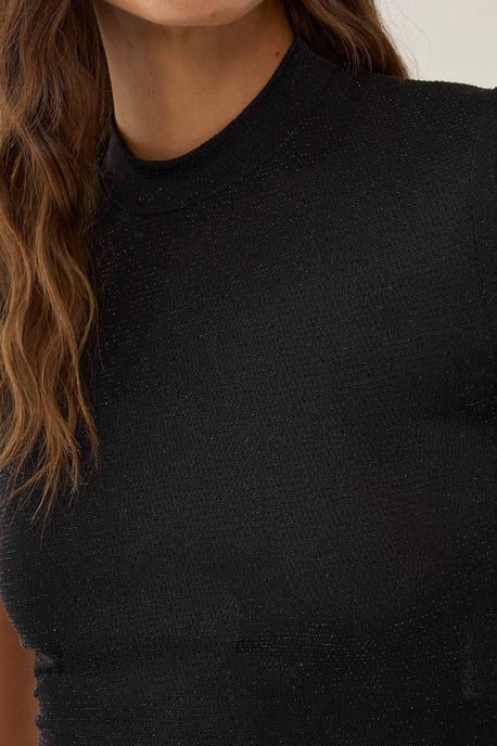 Aansluitende Halve Col Gebreide Cropped Top - Image 5