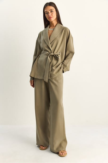 Hoge taille set met strikdetail en sjaalkraag - Image 1