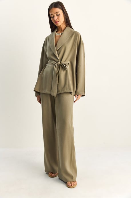 Hoge taille set met strikdetail en sjaalkraag - Image 2