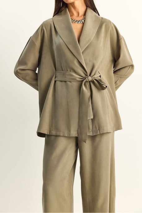 Hoge taille set met strikdetail en sjaalkraag - Image 5