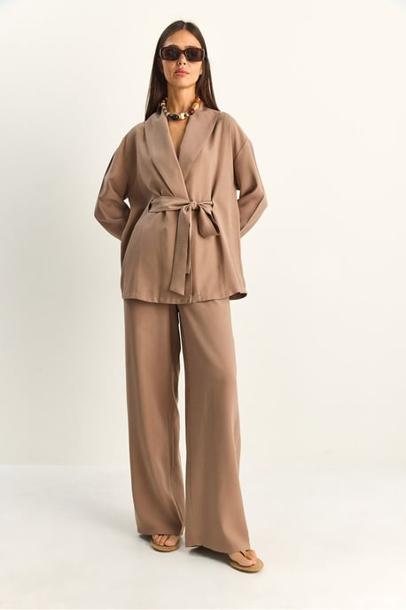 Hoge taille set met strikdetail en sjaalkraag - Image 3