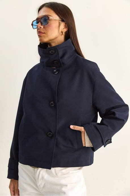 Korte trenchcoat met mandarinakraag - Image 6