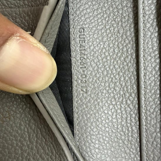Saint Laurent compacte portemonnee met ritssluiting en korrelmotief (Rive Gauche) in grijs leer. - Image 5