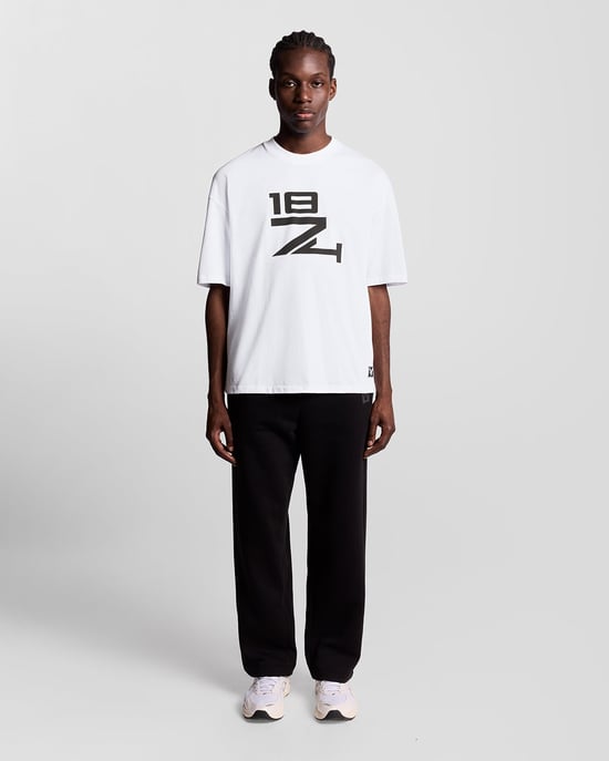 Lounge Graphic T-shirt - Image 2