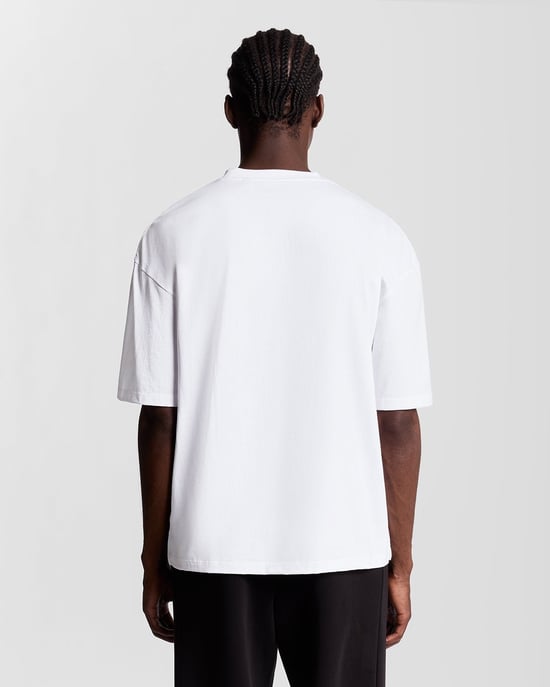 Lounge Graphic T-shirt - Image 4