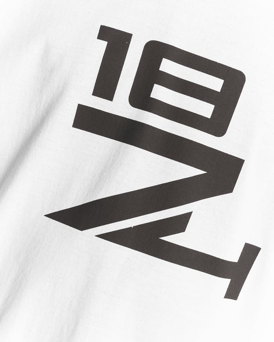 Lounge Graphic T-shirt - Image 6