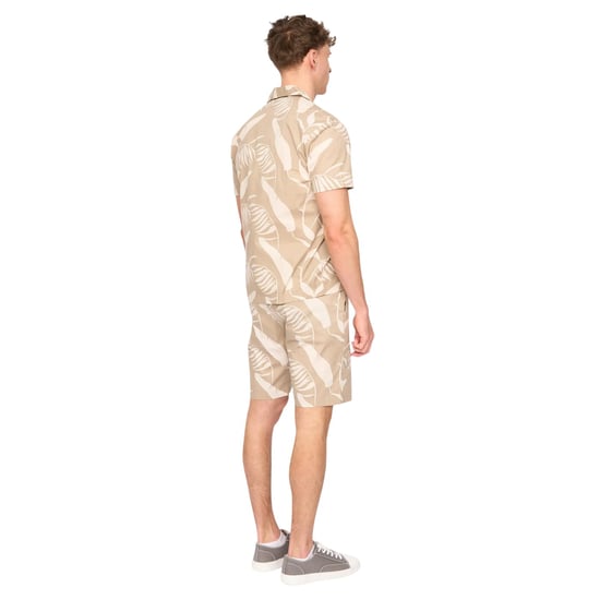 Duck and Cover Heren Hopkinton Tropische Bladeren Ademend Shirt en Shorts Set (Licht Steen) - Image 2