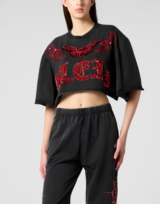 Cropped T-Shirt Butterfly Tattoo - Image 2