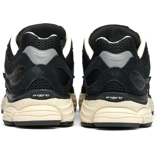 Saucony Progrid Omni 9 Premium Sneakers - Image 3