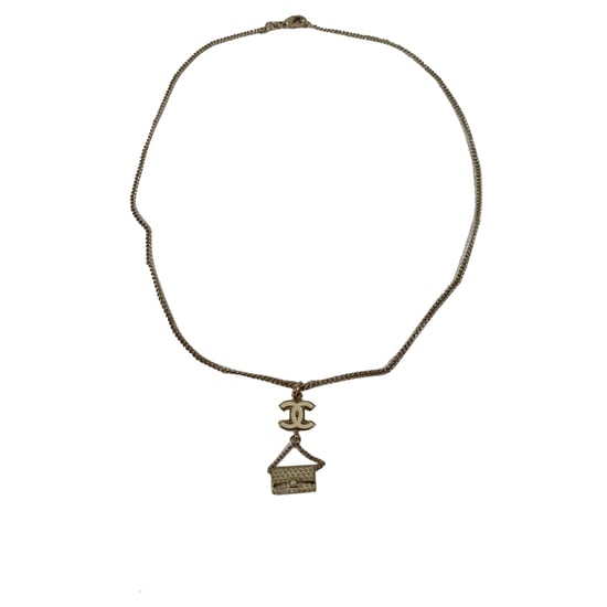 Chanel 2003 CC Geplakte Emaille Flap Tas Hanger Ketting in Goud Metaal - Image 2