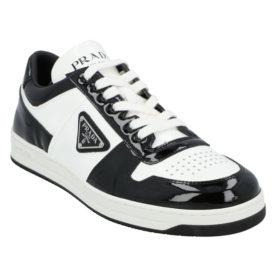 Prada Downtown lakleren sneaker - Image 2