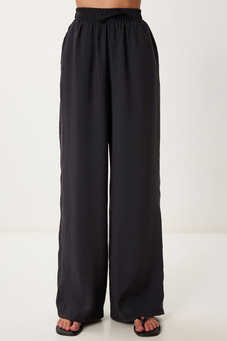 V-hals Mouwloos Tweedelig Co-ord Set met Wijde Pantalon - Image 4