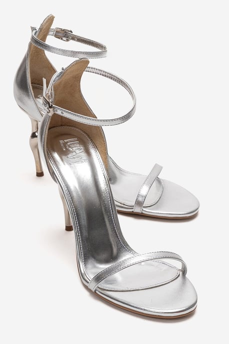 Yelena Pump met Enkelbandje en Stilettohak - Image 1