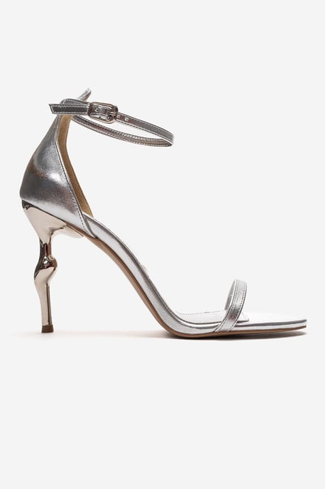 Yelena Pump met Enkelbandje en Stilettohak - Image 3