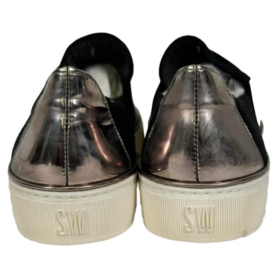 Stuart Weitzman Slip On Sneakers in Zwart Fluweel - Image 3