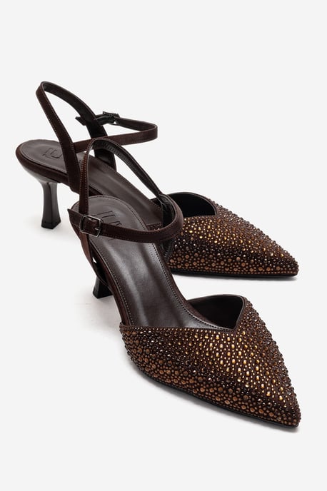 Vilka Verfraaide Slingback Kitten Heel Pumps - Image 1
