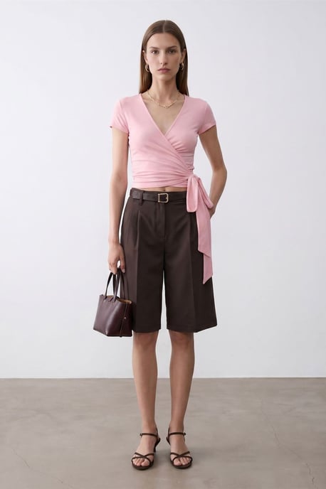 Crop Wrap Blouse met Strikdetail - Image 5