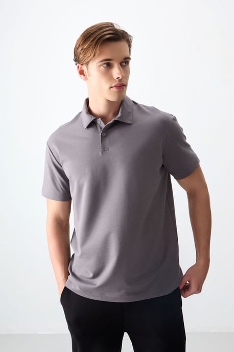 Oversized Polo Kraag T-Shirt - Image 1