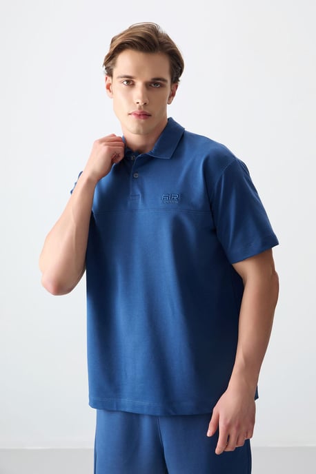 Oversized Polokraag T-shirt - Image 1