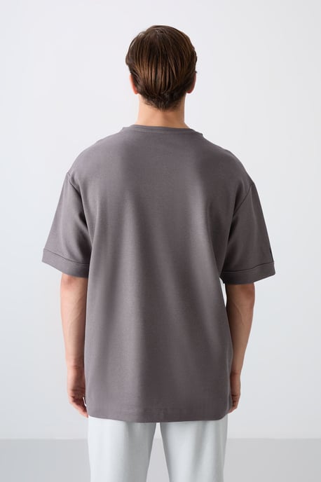 Heren Oversized Crew Neck T-Shirt Met Patch - Image 5