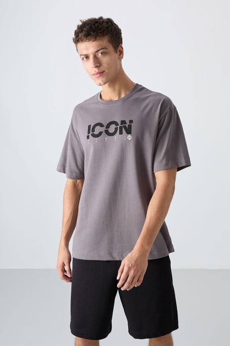 Overgrote Logo Print Crew Neck T-Shirt - Image 1