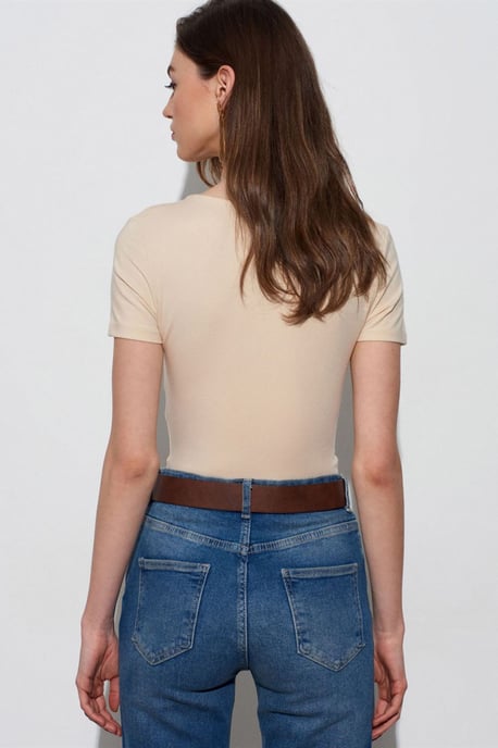 Passend V-hals T-shirt met korte mouwen - Image 2