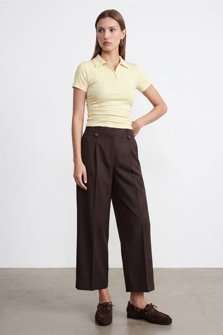Dames Crop Slim Fit Polo T-shirt - Image 3