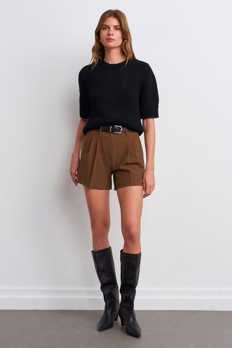 Hoog-Waisted Crêpe Tailored Shorts - Image 1