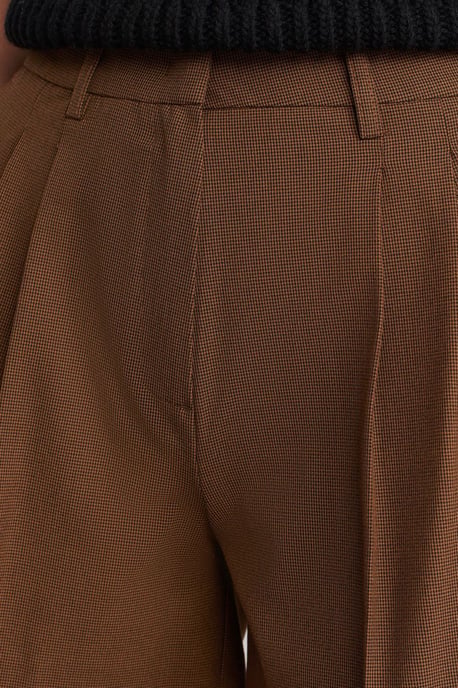 Hoog-Waisted Crêpe Tailored Shorts - Image 4