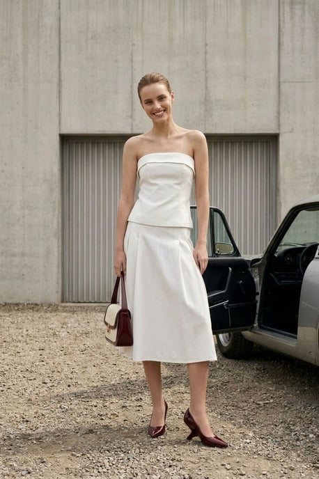 Strapless Blouse en Hoog-Waisted Midi Rok Set - Image 3