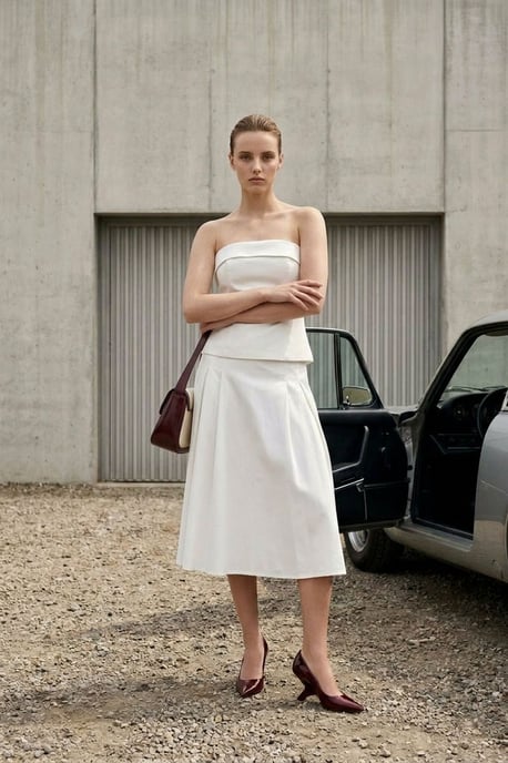 Strapless Blouse en Hoog-Waisted Midi Rok Set - Image 5