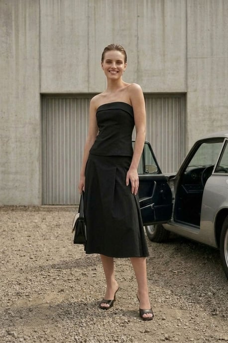 Strapless Blouse en Hoge Taille Midi Rok Set - Image 3