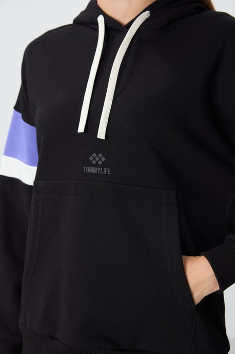 Oversized kleurblokken hoodie met zak - Image 3