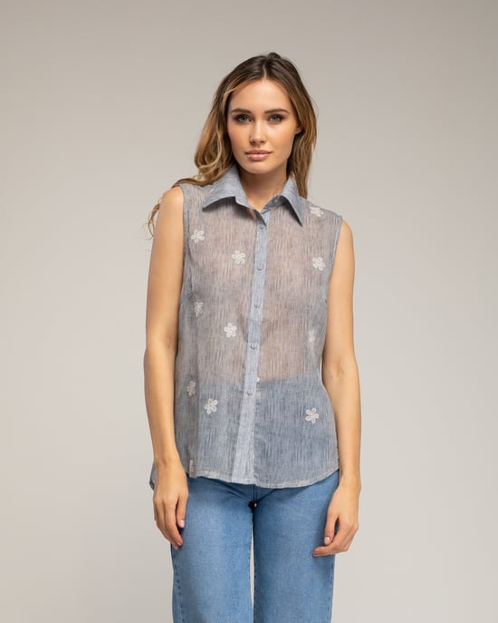 Semitransparante mouwloze blouse met bloemen - Image 1