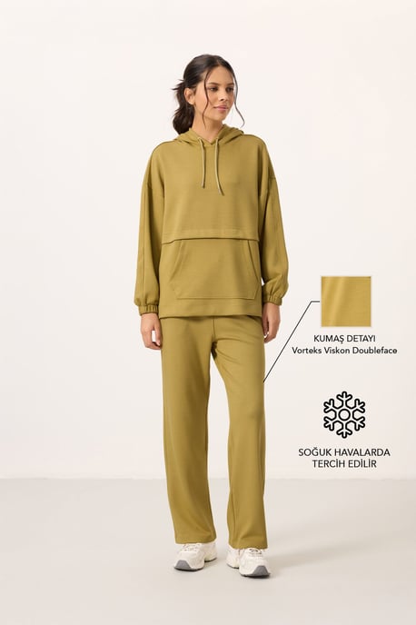 Oversized Hoodie en Brede Pantalon Set - Image 1