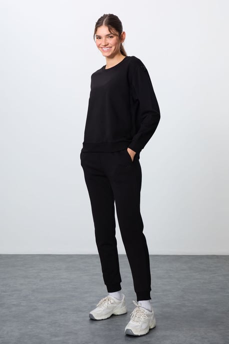 Overmaatset van katoen-polyester sweatshirt en broek - Image 4