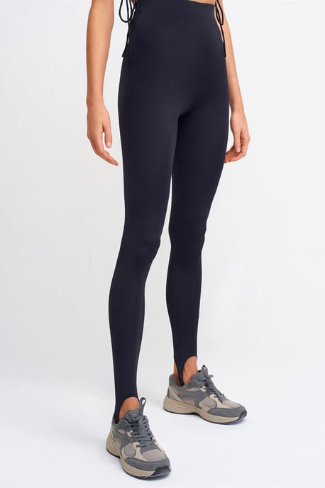 High-Waist Slim-Fit Leggings - Image 4