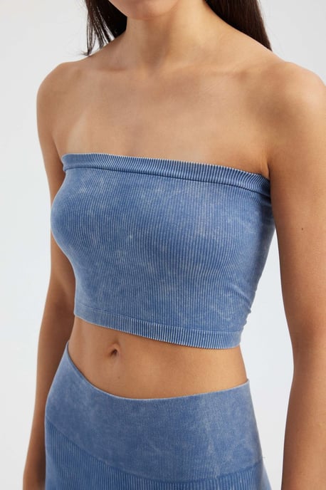 Zure Gewassen Strapless Geribbelde Crop Top - Image 5