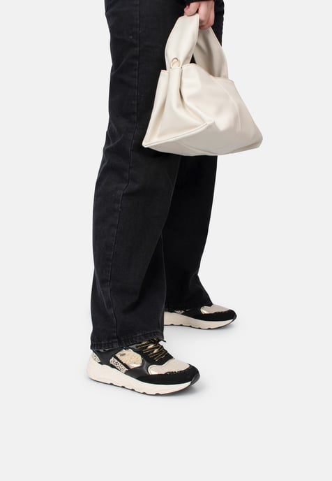 Minion dames sneakers - Image 6