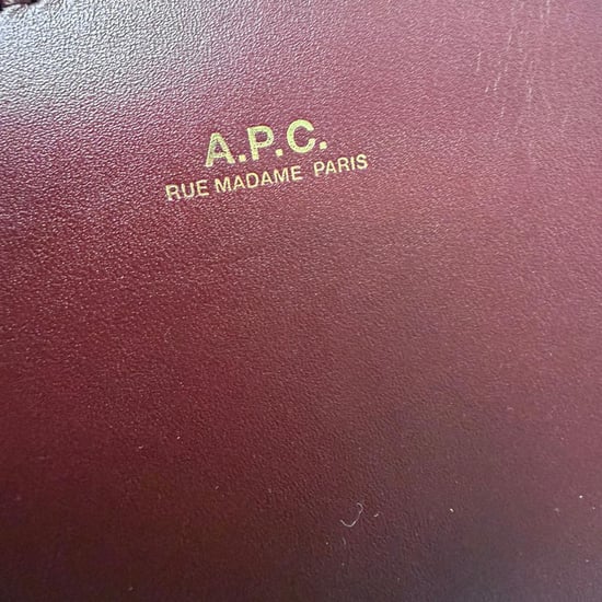 A.P.C. Halvemaan Heuptas in Rode Leer - Image 4