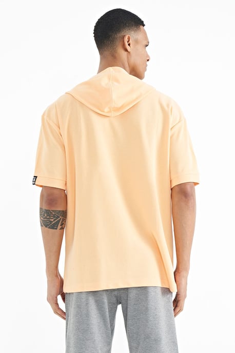 Oversized Hoodie T-Shirt met Accessoire Details - Image 6