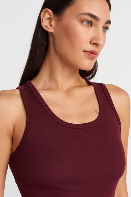 Geribbelde Mouwloze Cami Blouse - Image 4