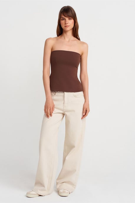 Strapless Slim-fit Bandeau Blouse - Image 4