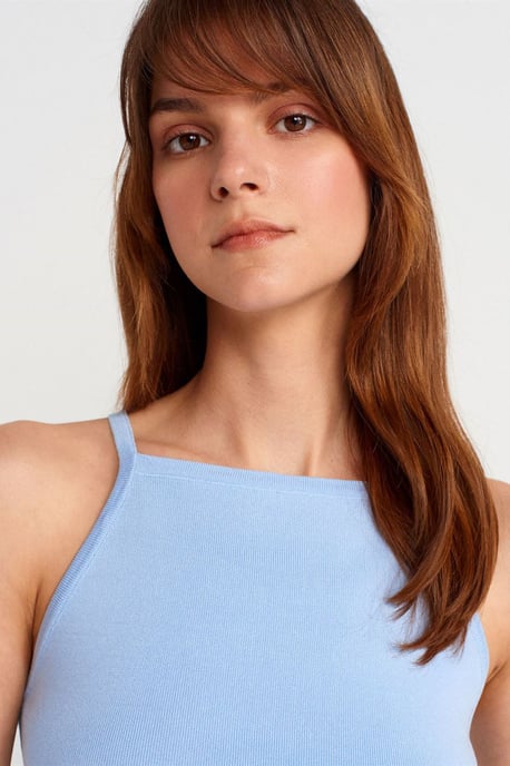 Slim Fit Halter Gebreide Blouse met Strikdetail - Image 3