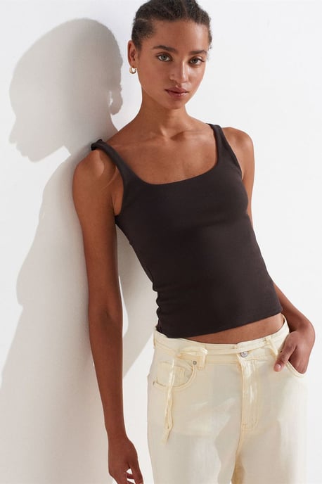 Geribde vierkante-hals mouwloze blouse - Image 1
